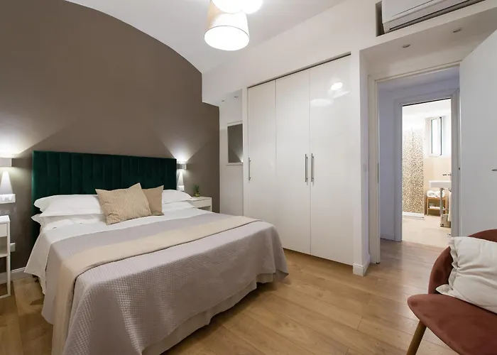 Maison Aurora * Rome